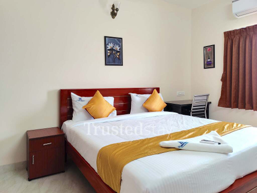 Bedroom of Plot No 30 TrustedStay Service Apartment in West Mambalam, Chennai